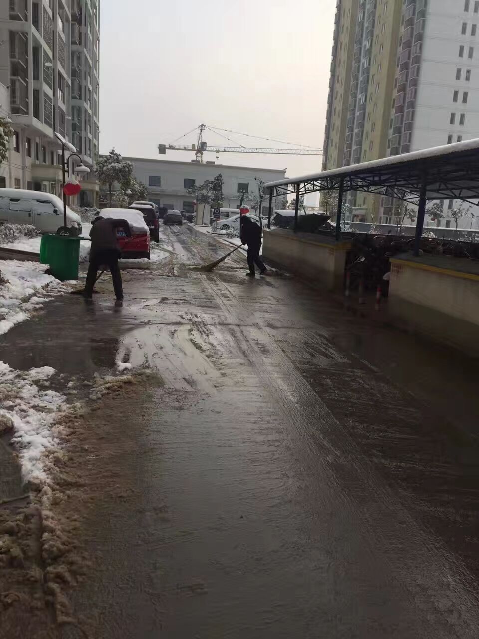 清理積雪